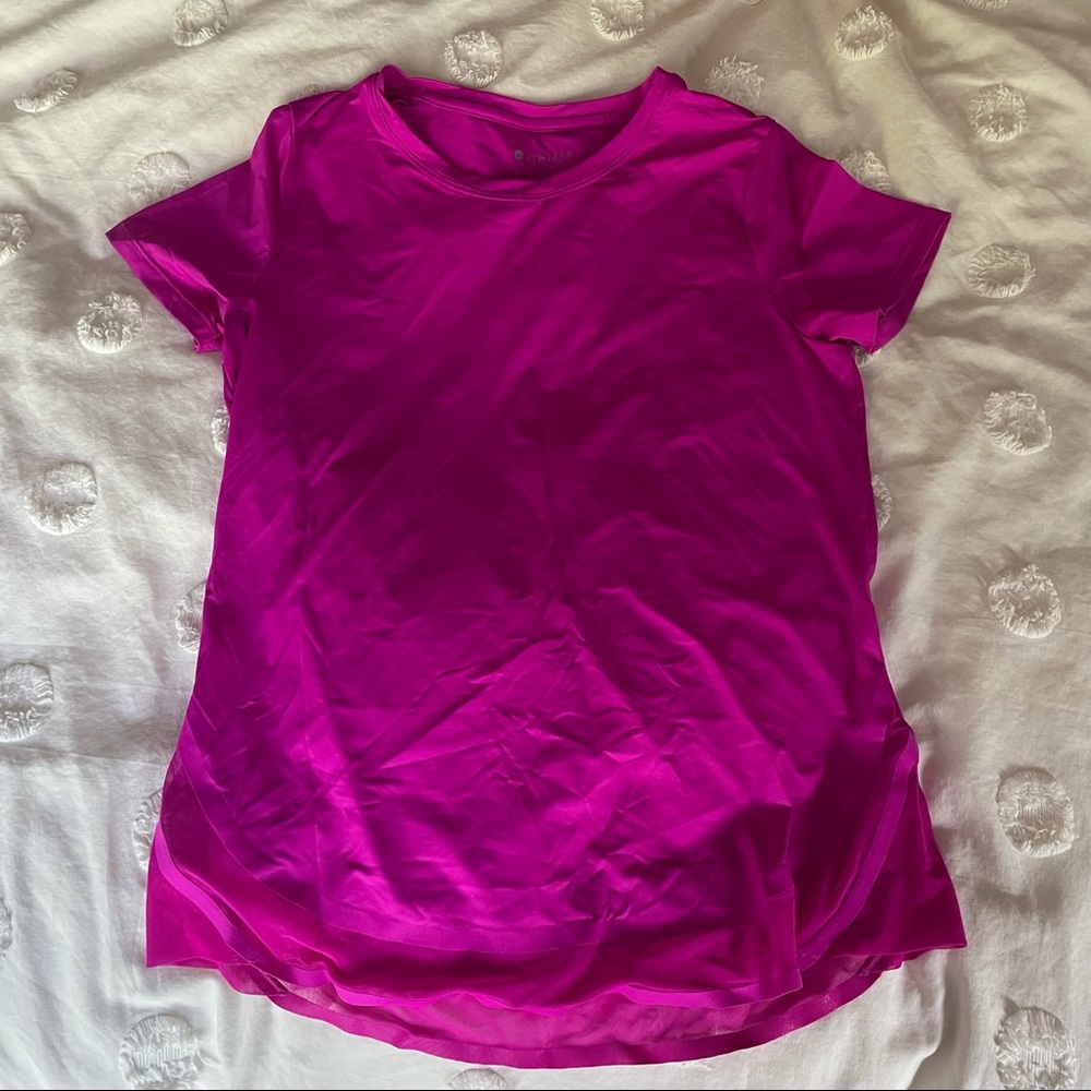 Athleta tshirt
